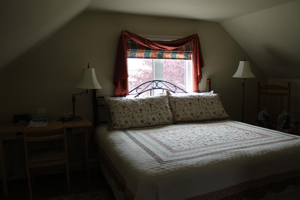 Mackenzie House B&B By Elevate Rooms Port Hawkesbury Pokój zdjęcie