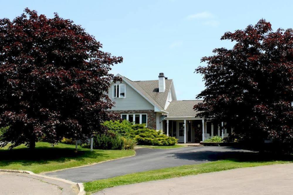 Mackenzie House B&B By Elevate Rooms Port Hawkesbury Zewnętrze zdjęcie